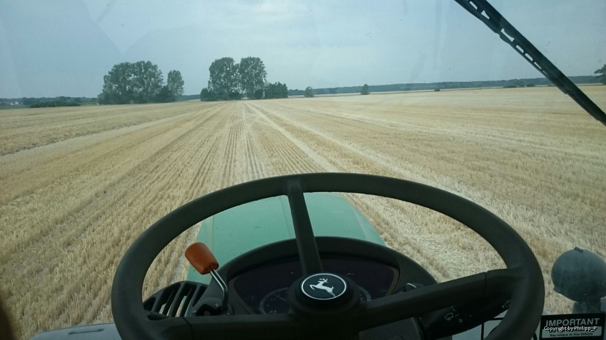 Stoppelumbruch mit 6210R und Kelly MPH9000 Kettenscheibenegge