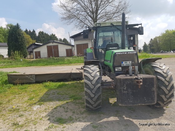 Mähen und wenden 1. Schnitt